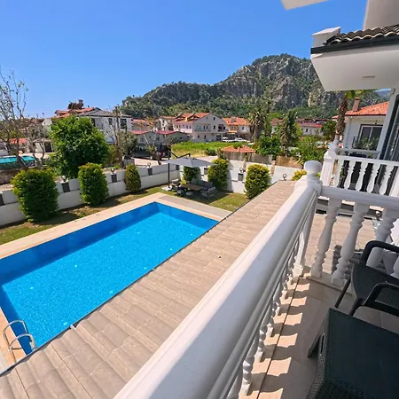 Βίλα Tarhun Dalyan